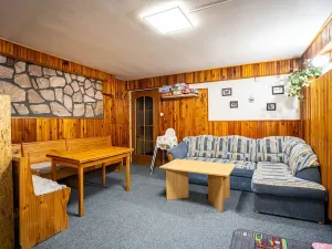 Prodej ubytování, Strážné, 450 m2