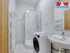 Pronájem bytu 1+1, Plzeň - Jižní Předměstí, Husova, 34 m2