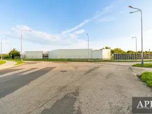 Prodej obchodního prostoru, Ostrava, 19777 m2