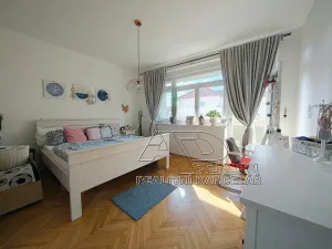 Prodej bytu 2+kk, Praha - Vršovice, Kišiněvská, 48 m2