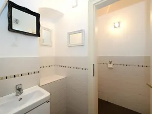 Pronájem obchodního prostoru, Praha - Malá Strana, Maltézské náměstí, 71 m2