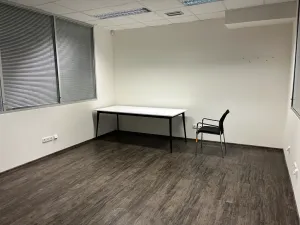 Pronájem kanceláře, Praha - Holešovice, Jankovcova, 279 m2