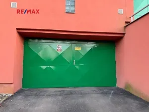 Pronájem garáže, Kladno, Bellevue, 19 m2