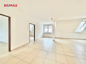 Prodej bytu 3+kk, Kladno, Fügnerova, 111 m2