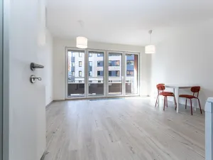 Pronájem bytu 1+kk, Praha - Záběhlice, Klapálkova, 32 m2