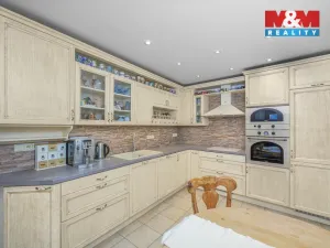 Prodej rodinného domu, Krupá, 186 m2