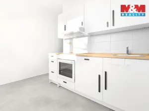 Pronájem bytu 2+1, Petrovice, 58 m2