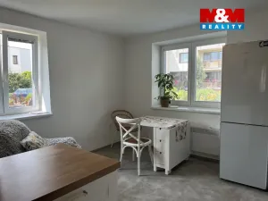 Pronájem bytu 2+kk, Heřmanův Městec, Pod Nádražím, 49 m2