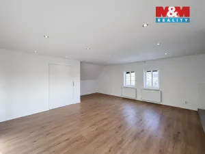 Pronájem bytu 1+kk, Zákupy, Nádražní, 65 m2