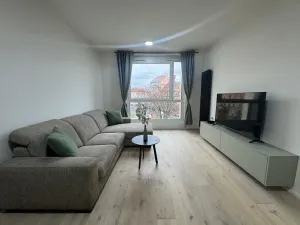 Pronájem bytu 2+kk, Praha - Vršovice, Krymská, 45 m2