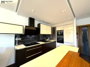 Pronájem bytu 3+kk, Praha - Liboc, Naardenská, 126 m2