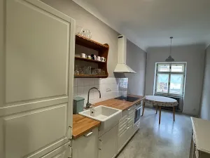 Pronájem bytu 1+1, Hranice, Masarykovo náměstí, 46 m2