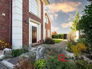 Prodej rodinného domu, Praha - Horní Počernice, Na Myšině, 327 m2