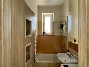 Pronájem bytu 1+kk, Krnov, Březinova, 40 m2