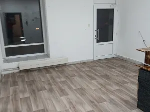 Pronájem obchodního prostoru, Ústí nad Labem - Klíše, Masarykova, 40 m2