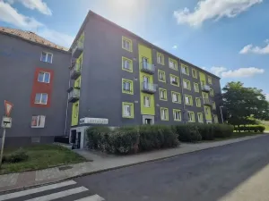 Pronájem bytu 2+kk, Jirkov, Nerudova, 21 m2