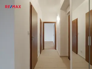 Prodej bytu 2+1, Praha - Braník, Branická, 52 m2