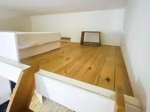 Pronájem bytu 1+kk, Praha - Holešovice, Na Maninách, 25 m2