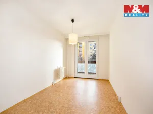 Prodej bytu 2+kk, Praha, Voskovcova, 42 m2