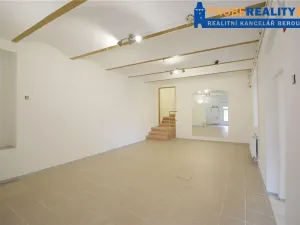 Pronájem obchodního prostoru, Beroun, Havlíčkova, 93 m2