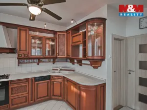 Prodej rodinného domu, Kunín, 221 m2