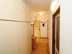 Pronájem bytu 2+1, Praha - Vokovice, Kladenská, 60 m2