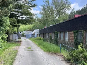 Prodej výrobních prostor, Skryje, 3000 m2