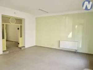Pronájem obchodního prostoru, Písek, Žižkova třída, 82 m2