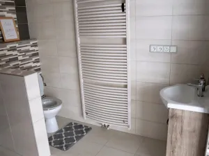 Prodej rodinného domu, Vitiněves, 195 m2