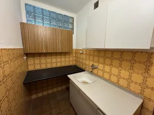 Pronájem kanceláře, Klatovy, Karafiátová, 19 m2