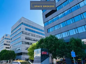 Pronájem kanceláře, Praha, Prosecká, 285 m2