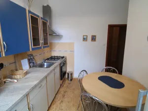 Prodej bytu 2+1, Karlovy Vary, I. P. Pavlova, 54 m2