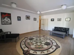 Prodej bytu 4+kk, Karlovy Vary, Pod Jelením skokem, 191 m2