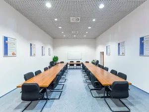 Pronájem kanceláře, Praha - Vysočany, Freyova, 30 m2