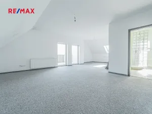 Prodej rodinného domu, Vinařice, 191 m2