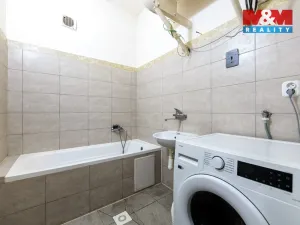 Prodej bytu 2+1, Dalovice, Průběžná, 42 m2