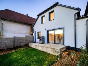 Prodej rodinného domu, Kamenice nad Lipou, Dobšova, 210 m2