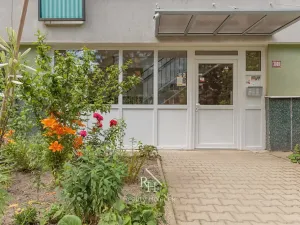 Pronájem bytu 3+kk, Kladno, Ostravská, 55 m2