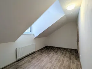 Pronájem bytu 2+kk, Peruc, U Koupaliště, 59 m2
