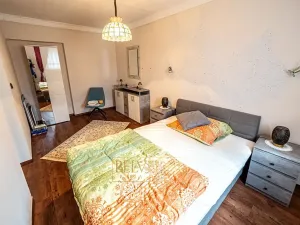 Prodej činžovního domu, Dubí, Nerudova, 254 m2