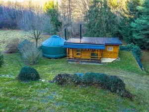 Prodej pozemku pro bydlení, Brloh, 25402 m2