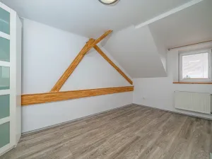 Prodej bytu 3+1, Olomouc, Chválkovická, 92 m2