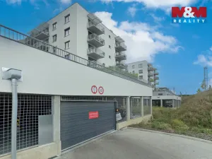 Prodej garážového stání, Praha, Čerpadlová, 33 m2