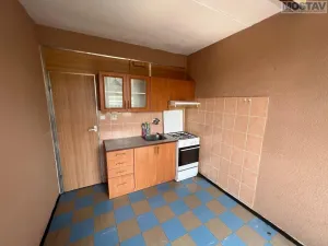 Pronájem bytu 3+1, Most, U Stadionu