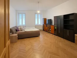 Prodej bytu 4+1, Brno, Husovická, 106 m2