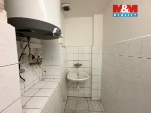 Prodej obchodního prostoru, Praha - Libeň, Sokolovská, 144 m2