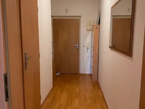 Pronájem bytu 2+kk, Praha - Vršovice, Petrohradská, 58 m2