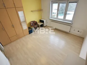 Pronájem rodinného domu, Závada, 160 m2