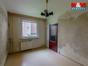 Prodej bytu 3+1, Orlová - Lutyně, Karla Dvořáčka, 67 m2