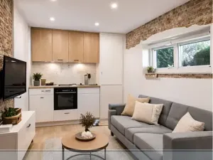 Pronájem bytu 1+kk, Praha - Vršovice, Vršovická, 43 m2